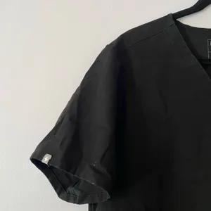 FIGS Black Catarina Scrub Top Uniform Nurse Doctor Medical Women's size XXL thumbnail 4