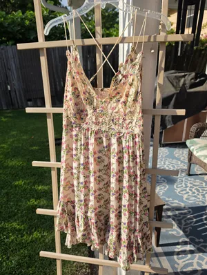 Free People Adella Floral Mini Dress in Cream and Pink | L thumbnail 2