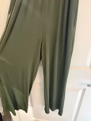 Amazon Green jumpsuit thumbnail 2