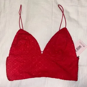 New with tags red top thumbnail 1