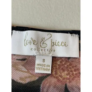 Love & Piece Collective Sheer Rayon V Neck Top Size S Floral Lace Detail NWT thumbnail 2