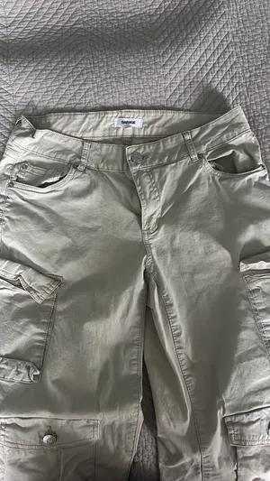 Garage pants thumbnail 2