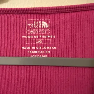 Womens The North Face A5‎ Series V-Neck Pink Long Sleeved T-Shirt Size Large thumbnail 2