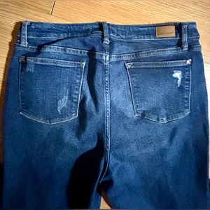 NWOT plus ladies Judy Blue distressed dark wash denim skinny boyfriend fit 15/32 thumbnail 13
