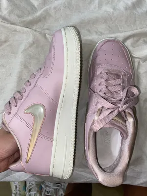 Nike Air Force 1 thumbnail 1