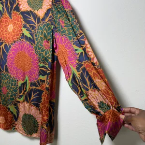 Farm Rio Women Top Small Multicolor Vintage Garden Satin Mock‎ Neck Puff Sleeve thumbnail 6