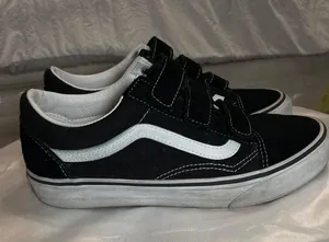 Black Size 8 thumbnail 1