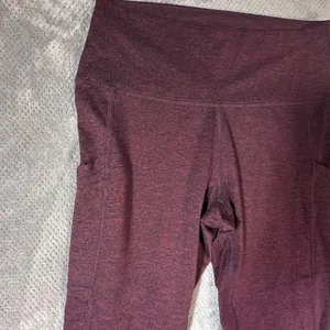 Aerie Chill Play Move Leggings Large Regular Burgundy Marled High Rise Pockets thumbnail 2