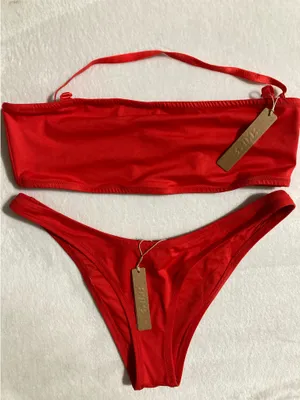 SKIMS Ruby Bandeau Top L thumbnail 1