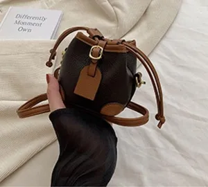 Elegant Brown Leather Bucket Bag thumbnail 1