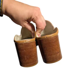 Vtg 1990s Franco Sarto Camel Tan Leather Block Heel Square Toe Mules Sz 8.5 thumbnail 3