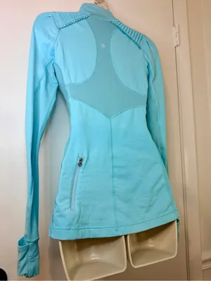 Lululemon Flash Forward Half Zip Size 4 Aqua Blue Thumbholes Reflective Mesh thumbnail 10