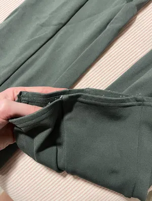Alo High-Waist Zip It Flare Legging thumbnail 4