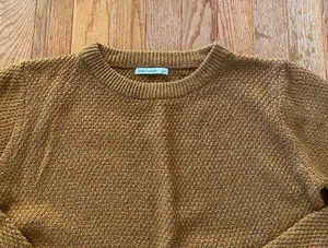 Carmel brown knit sweater Size M thumbnail 2