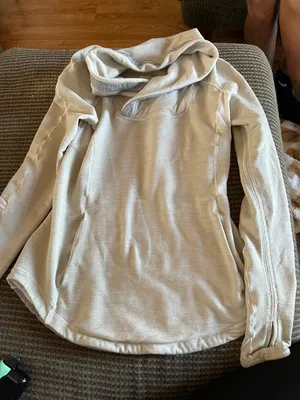 Lululemon Pullover thumbnail 8