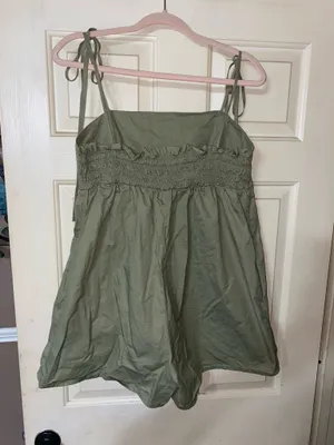 Army Green romper Size XL thumbnail 2