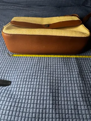Vintage Etienne Aigner crossbody bag thumbnail 3