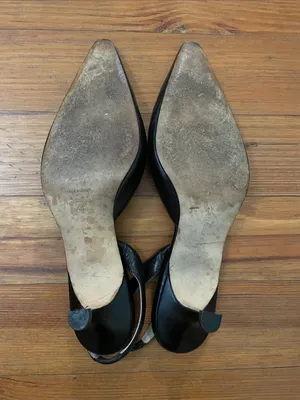 Manolo Blahnik Carolyne Black Leather Pointed Slingback Pumps, Size 41 Italy thumbnail 8