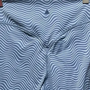 BALANCE ATHLETICA Vitality The Storm Rider Short in Oasis‎ Size Small thumbnail 9