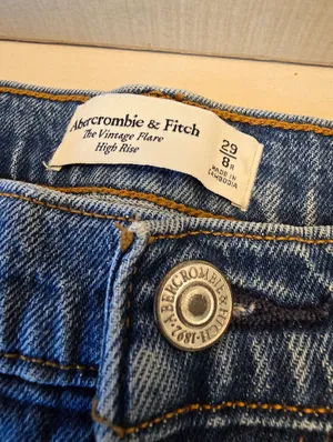 {29/8} Abercrombie & Fitch The Vintage Flare High Rise Dark Blue Jeans thumbnail 9