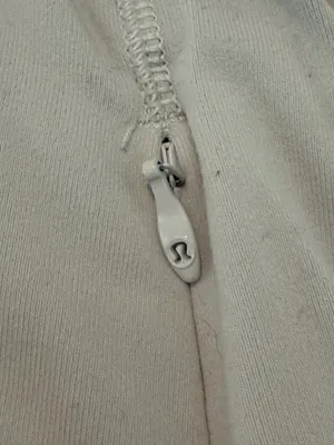 Lululemon Quarter-Zip thumbnail 3