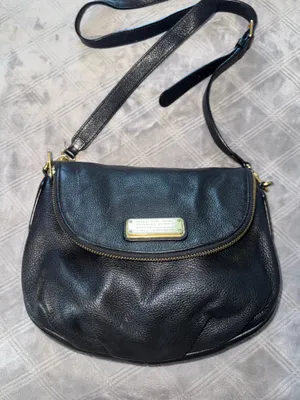 Marc Jacobs Black Leather Crossbody Bag thumbnail 1