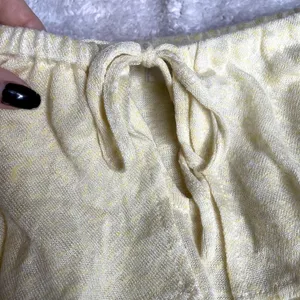 Amuse Society Off The Shoulder Ruffle Crop Top Long Sleeve Yellow Size S‎ thumbnail 5