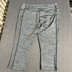 Nike Women’s Cropped Leggings thumbnail 4