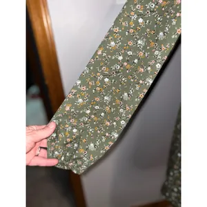 Gap cottagecore‎ Olive Green Ditsy Floral Button Front Long Sleeve Mini Dress thumbnail 3