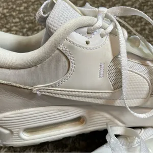Nike Air Max 90 Futura Triple White Shoes Sneakers DM9922-101 thumbnail 7