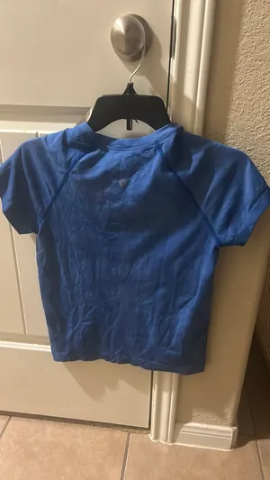 Swiftly Lululemon Tech 2.0 Short Sleeve thumbnail 3