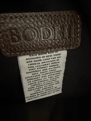 Bodhi brown pebbled leather laptop bag thumbnail 4
