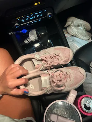 New Balance Shoes thumbnail 2