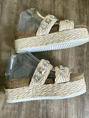 Steve Madden Platform Gemstone Sandals Jewel Embellished Size 7 thumbnail 5