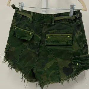 Free People We‎ The Free Commander Cutoff Denim Camo Shorts Military Green Cargo thumbnail 6