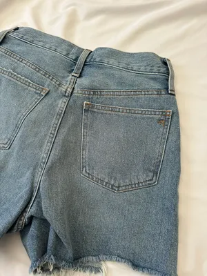 Madewell The Mom Jean Shorts thumbnail 8