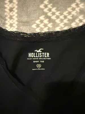 Hollister, long sleeve baby tee thumbnail 2