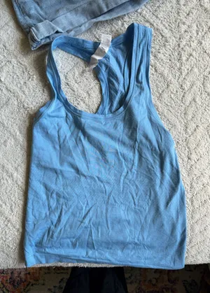 Lululemon Tank Top thumbnail 1