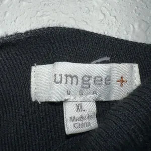 Umgee Black Off The Shoulder Sweater Women’s Size X-Large thumbnail 2