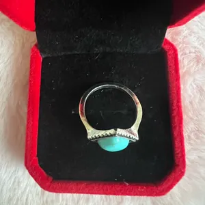Gorgeous Simulated Turquoise Ring Size 7 Blue thumbnail 3