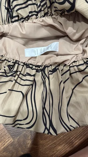 Adrianna Papell Skirt Medium thumbnail 4