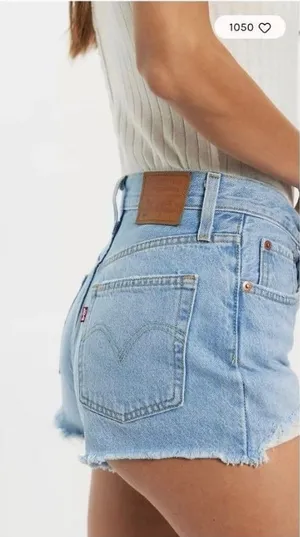Levi's Denim Shorts Womens 28 Light Blue 501 Original‎ High Rise Cut Off Summer thumbnail 1