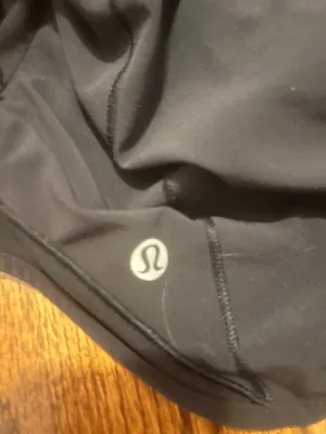 Lululemon Hotty Hot Shorts 4” thumbnail 3