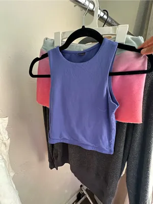 Old Navy Bundle of clothes women size XS thumbnail 4