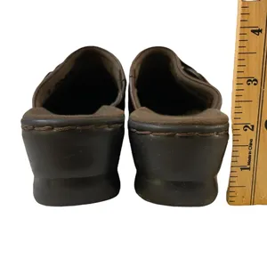 CLARKS Chocolate Dark Brown Leather Clog Mules Slides Shoes - Size 7 thumbnail 11
