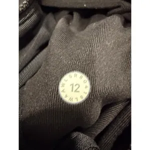 Lululemon Womens Jacket 12 Black Luon Define Full Zip Thumbholes Activewear thumbnail 8