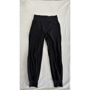 Lululemon Align High Rise Jogger Black Nulu Yoga Pants Size 6 LW5BPXS thumbnail 3