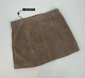 NWT Blank NYC Suede Leather Mini Skirt in Taupe Size 31 thumbnail 3