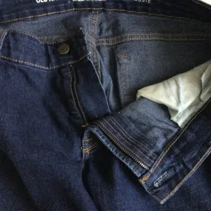 Old Navy Super Skinny Mid Rise Women's Dark Wash Blue Denim Jeans - Size 12 thumbnail 11