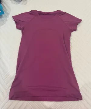 Lululemon Swiftly Tech Short Sleeve thumbnail 1